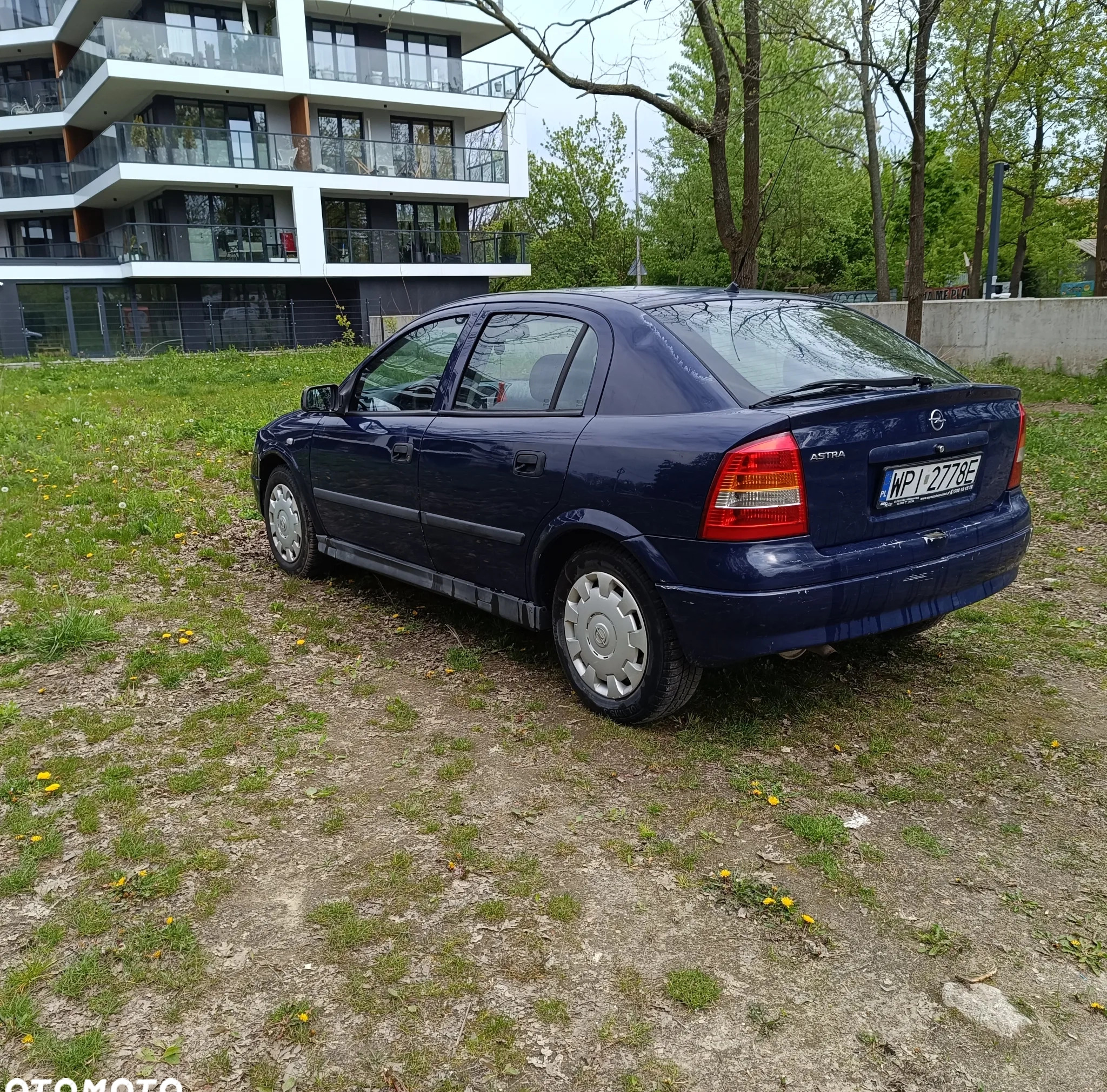 Opel Astra cena 2500 przebieg: 188000, rok produkcji 2004 z Warszawa małe 46